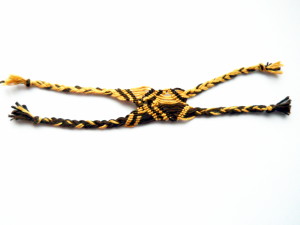 Bracelet brésilien marron gros motif