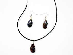 Parure collier et boucles en verre Murano noir transparent