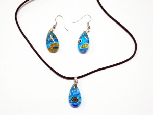 Parure collier et boucles en verre Murano bleu orange