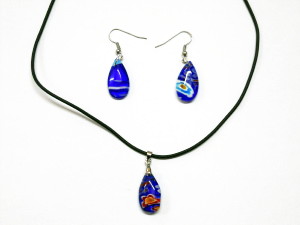 Parure collier et boucles en verre Murano bleu foncé